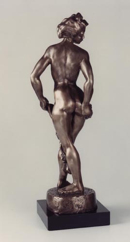 GIRL WITH GARLAND bronze, 30″ x 16″ x 20″